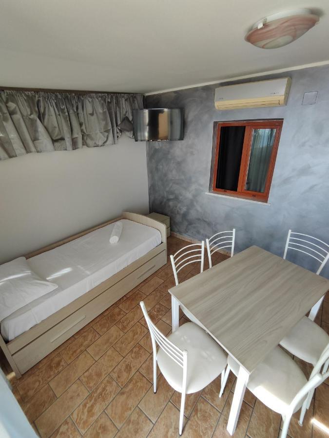 Sicily Travel Apartment'S 4 Giardini-Naxos Zewnętrze zdjęcie