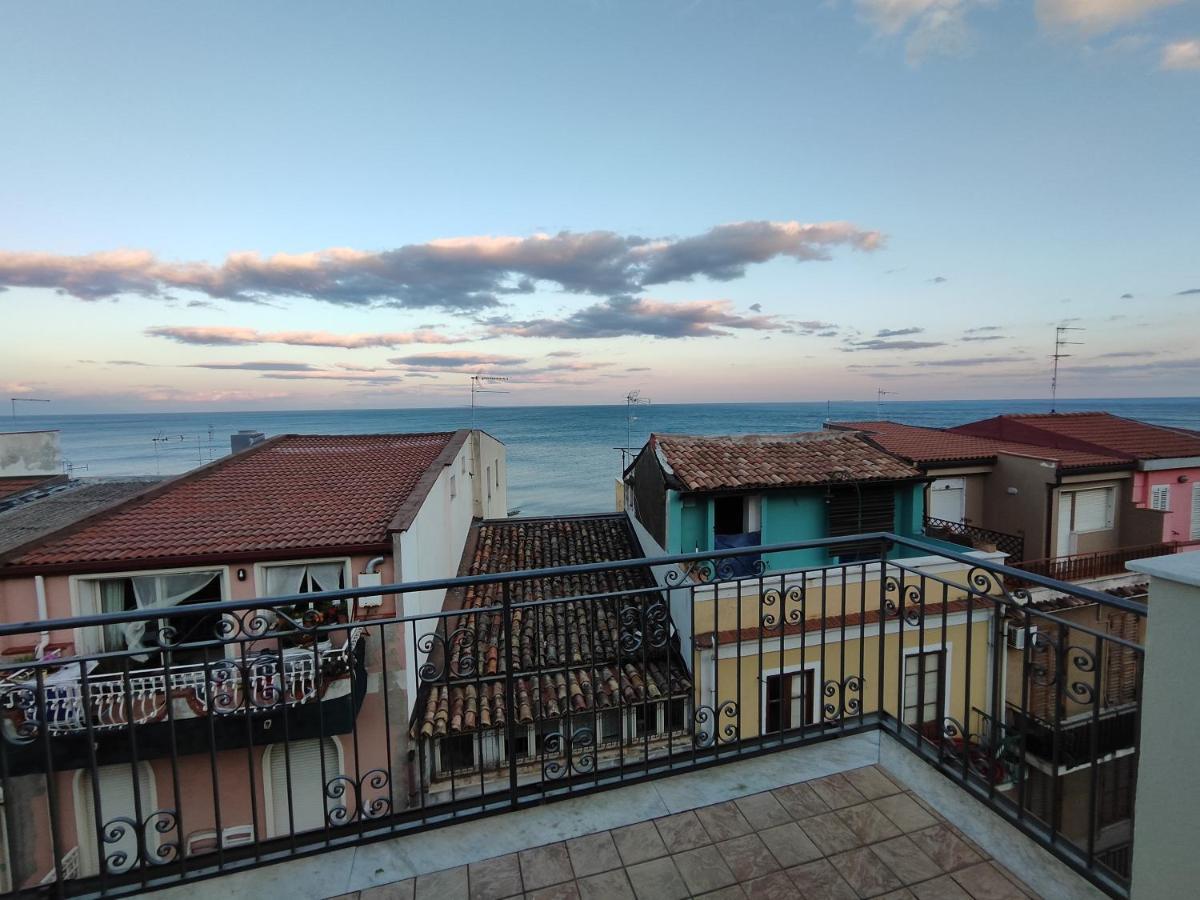Sicily Travel Apartment'S 4 Giardini-Naxos Zewnętrze zdjęcie